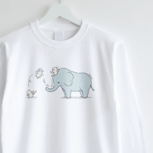 象さんのすべり台とシマエナガのデザイン長袖Tシャツ