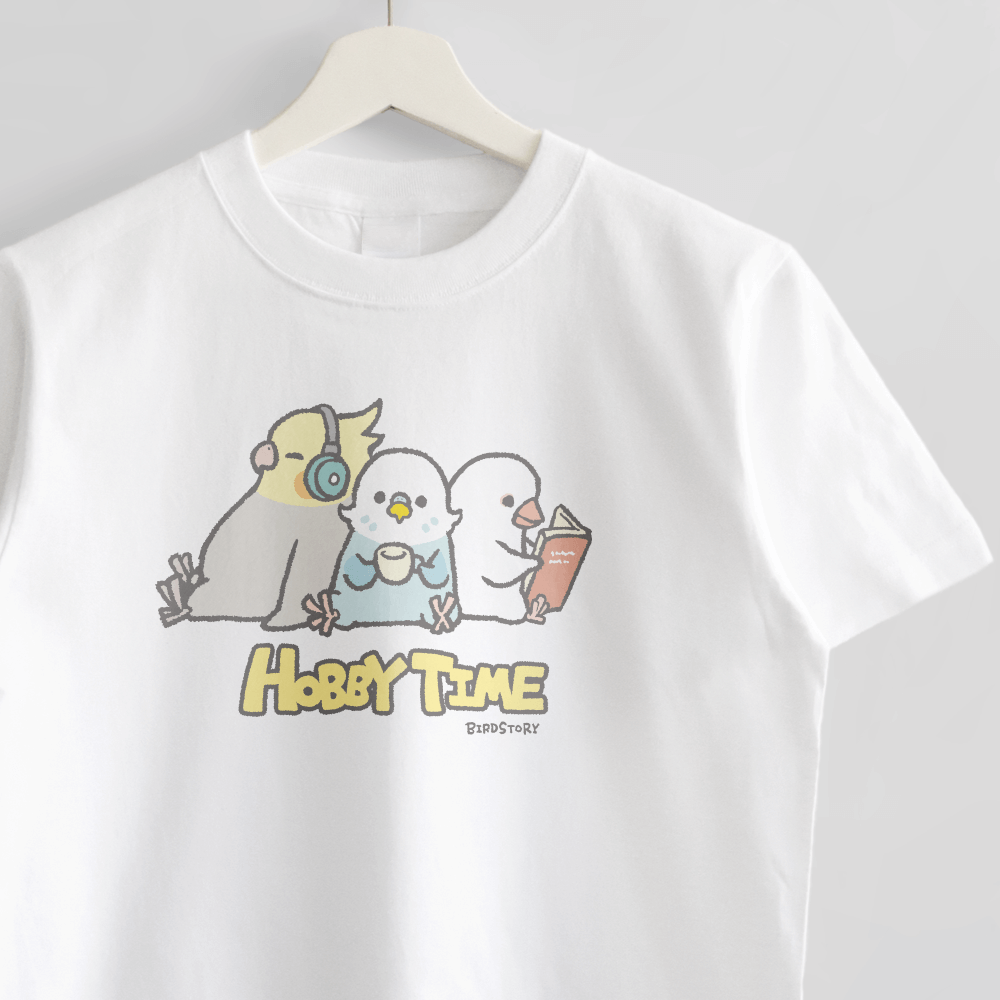 Tシャツ HOBBY TIME 趣味を楽しむ小鳥たち