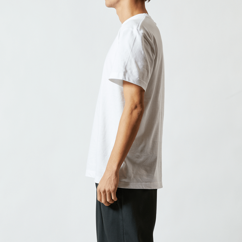 Tシャツ 男性モデル 182cm